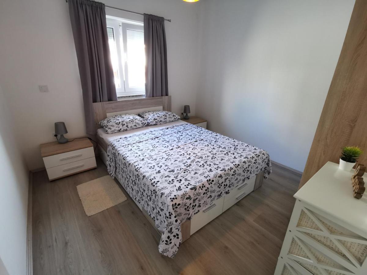 Frane Apartment Pula Ngoại thất bức ảnh